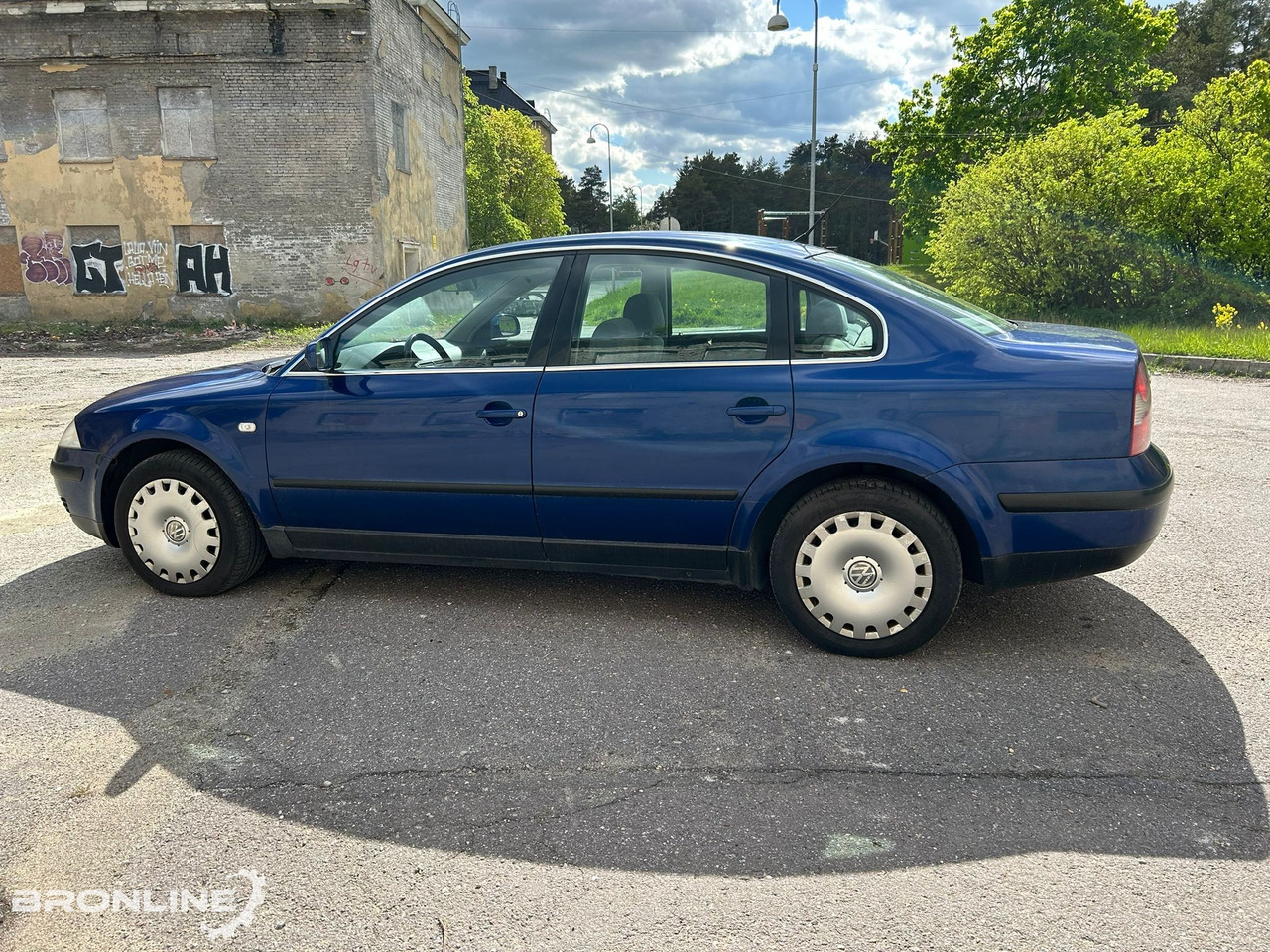 2003 Volkswagen Passat B5 1.8 110kW - Vieglā automašīna: foto 5 2003 Volkswagen Passat B5 1.8 110kW - Vieglā automašīna: foto 5