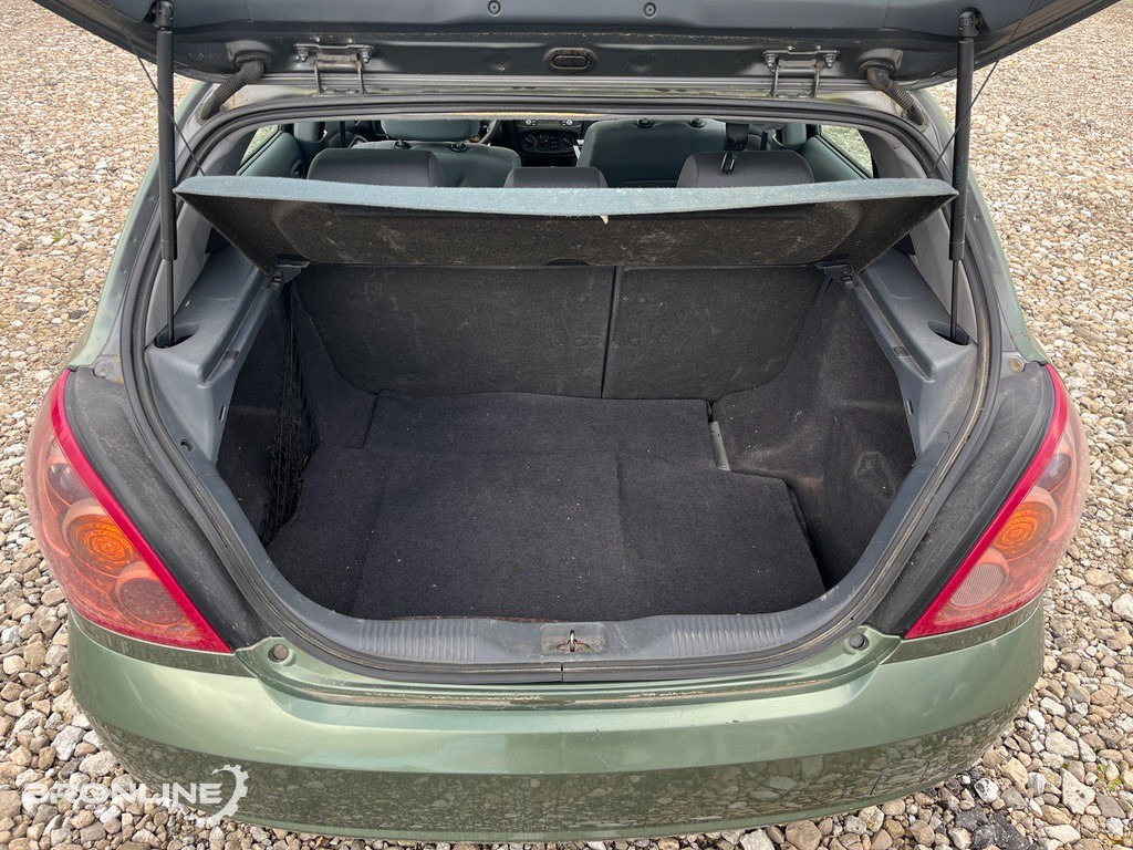 Vieglā automašīna 2005 Nissan Almera 1.8 85kW: foto 10