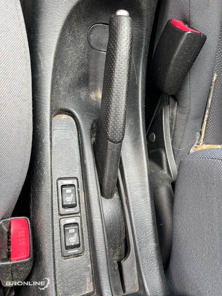 Vieglā automašīna 2005 Nissan Almera 1.8 85kW: foto 20