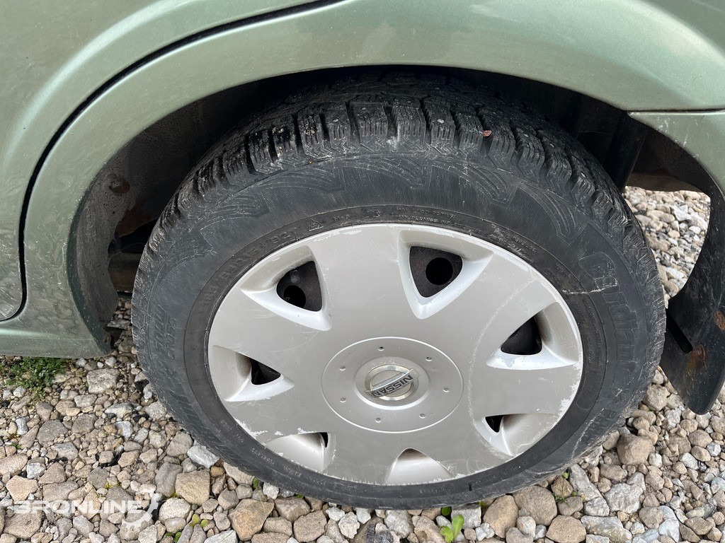 Vieglā automašīna 2005 Nissan Almera 1.8 85kW: foto 15