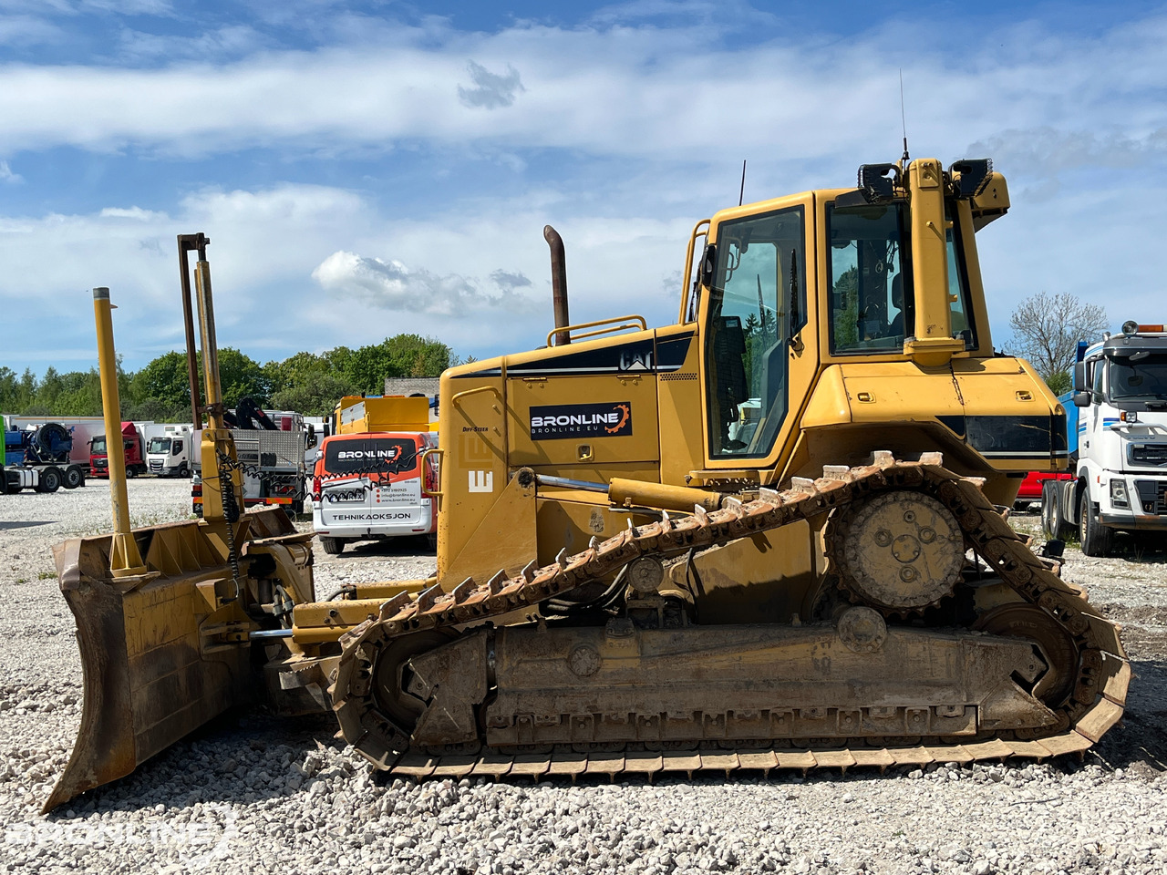 2006 CAT D6N LGP - Buldozers: foto 2 2006 CAT D6N LGP - Buldozers: foto 2