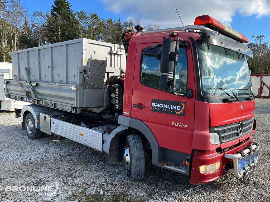 2007 Mercedes-Benz Atego 1024 Crane+Winch+Hooklift - Pacēlājs ar āķi, Kravas auto ar manipulatoru: foto 2 2007 Mercedes-Benz Atego 1024 Crane+Winch+Hooklift - Pacēlājs ar āķi, Kravas auto ar manipulatoru: foto 2