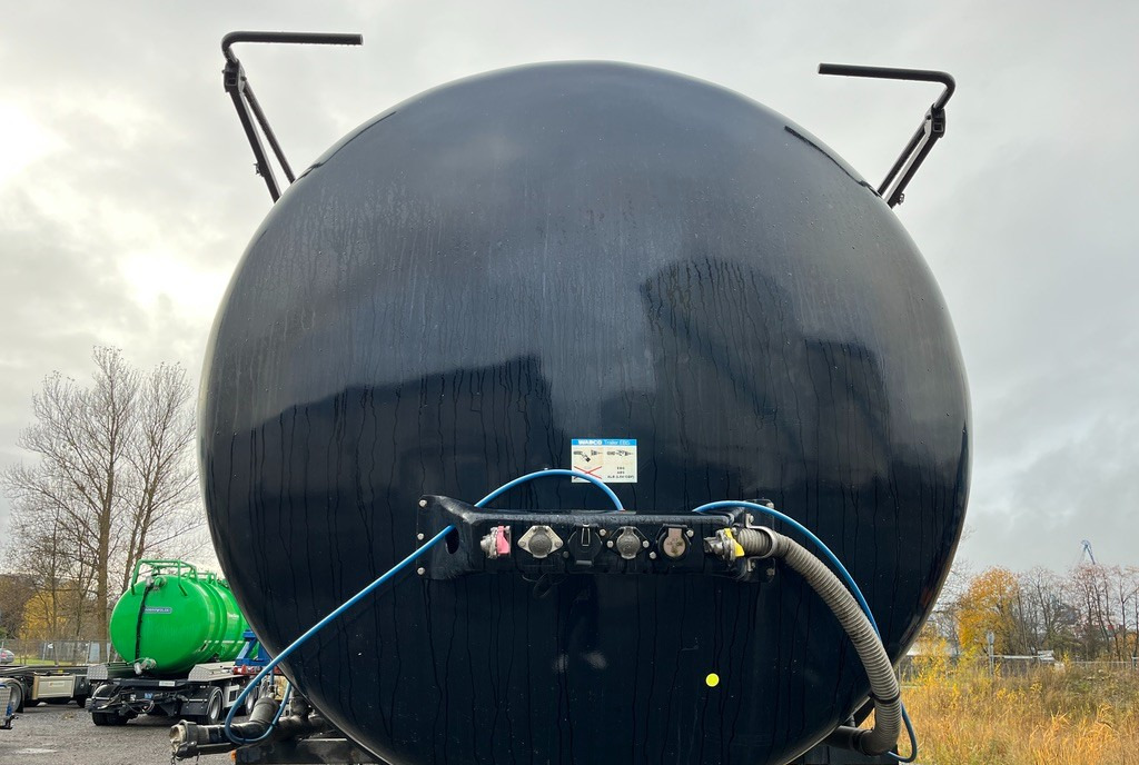 2009 KÄSSBOHRER STS32 ADR tanker semi-trailer - Puspiekabe cisterna: foto 5 2009 KÄSSBOHRER STS32 ADR tanker semi-trailer - Puspiekabe cisterna: foto 5