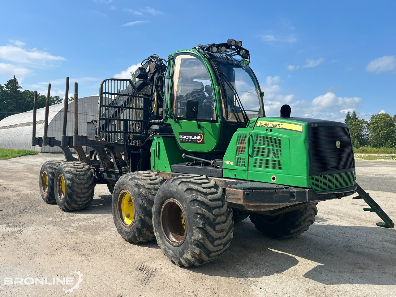 2010 John Deere 1110E Forwarder 8x8 - Forvarders: foto 1 2010 John Deere 1110E Forwarder 8x8 - Forvarders: foto 1