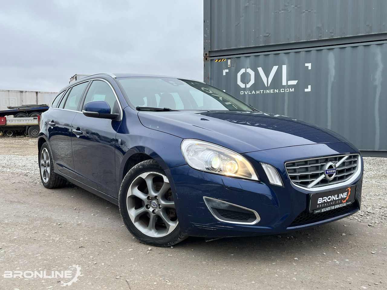 2011 Volvo V60 1.6 84kW Low mileage - Vieglā automašīna: foto 1 2011 Volvo V60 1.6 84kW Low mileage - Vieglā automašīna: foto 1