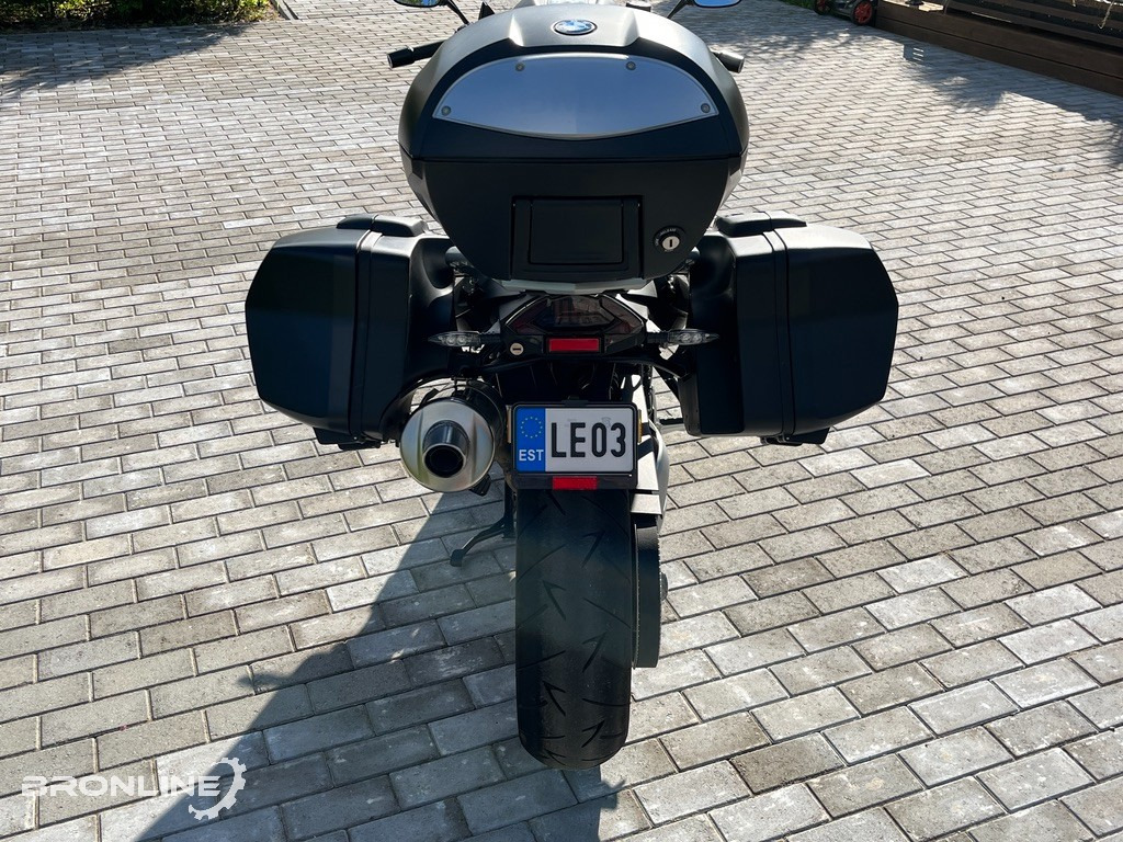 2013 BMW F 800 GT 66kW 800cc - Motocikls: foto 5 2013 BMW F 800 GT 66kW 800cc - Motocikls: foto 5