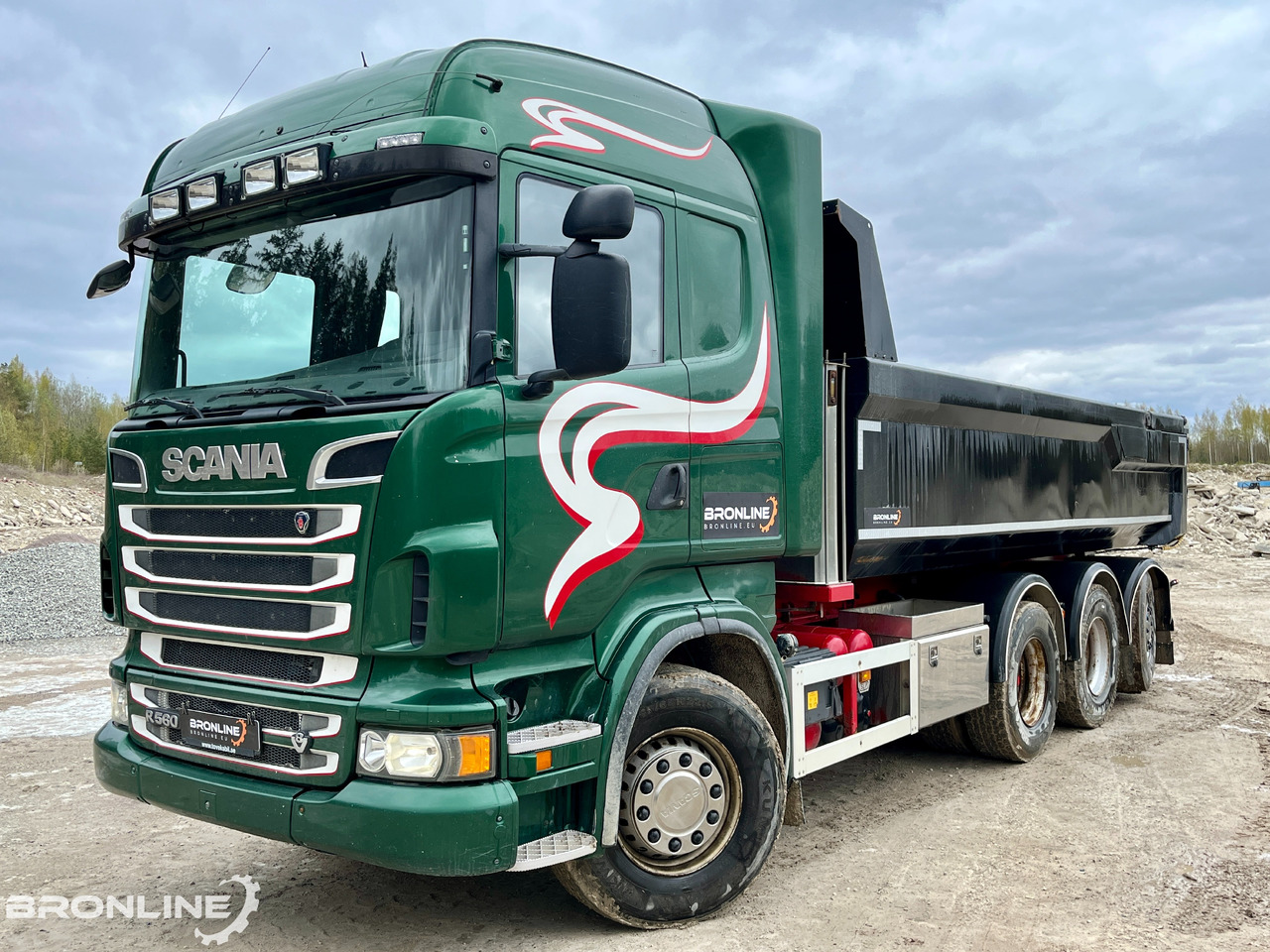 2013 V8 SCANIA R560 8X4 Tipper/Kallur/Retarder - Kravas automašīna pašizgāzējs: foto 5 2013 V8 SCANIA R560 8X4 Tipper/Kallur/Retarder - Kravas automašīna pašizgāzējs: foto 5