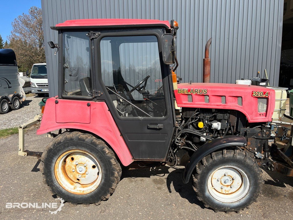 2016 Belarus 320.4 Tractor + Snow plow - Traktors, Sniega arkls: foto 4 2016 Belarus 320.4 Tractor + Snow plow - Traktors, Sniega arkls: foto 4