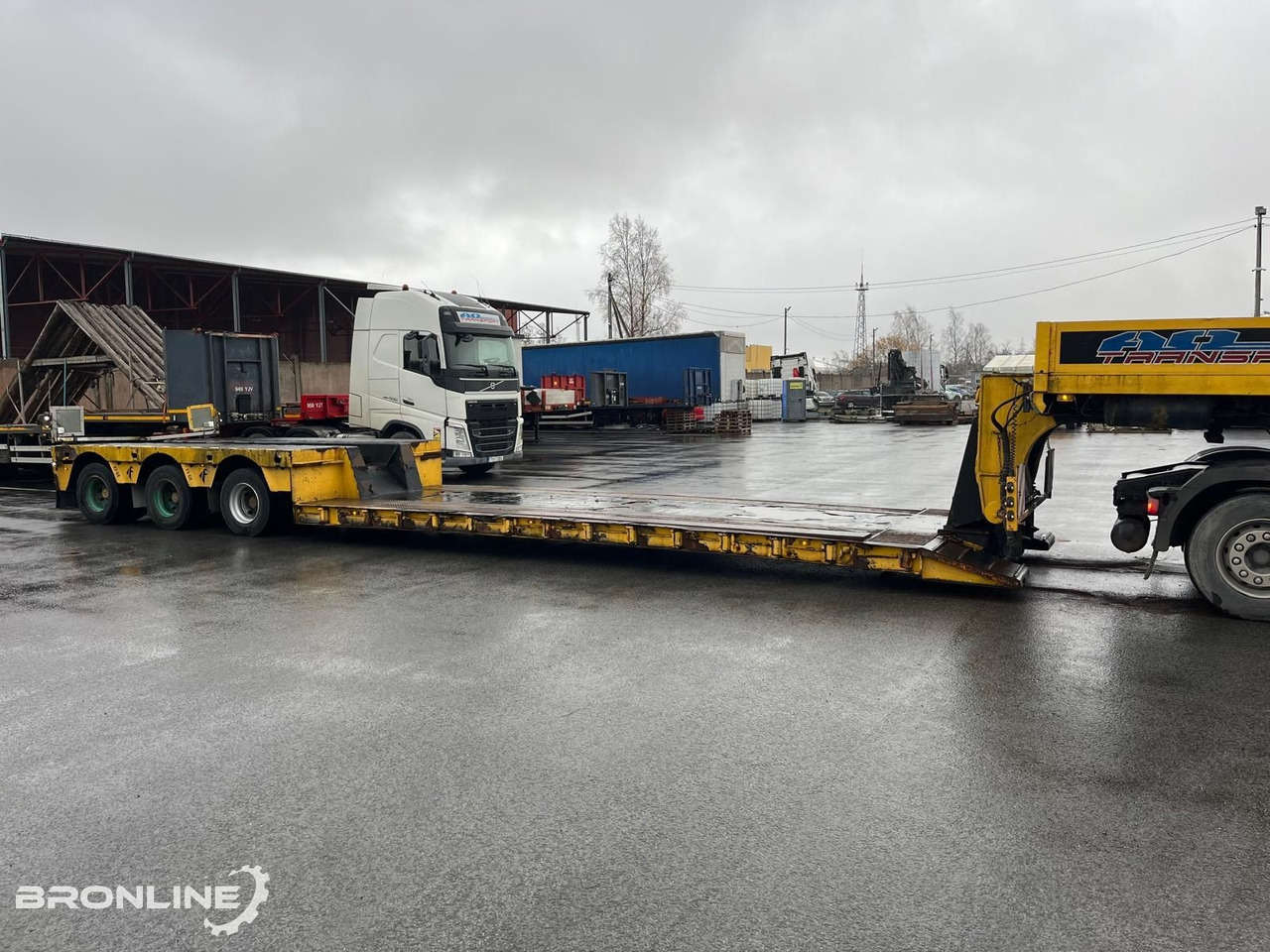 Faymonville STBZ-3VA Low-Bed 3-axle Trailer - Puspiekabe zema profila platforma: foto 4 Faymonville STBZ-3VA Low-Bed 3-axle Trailer - Puspiekabe zema profila platforma: foto 4