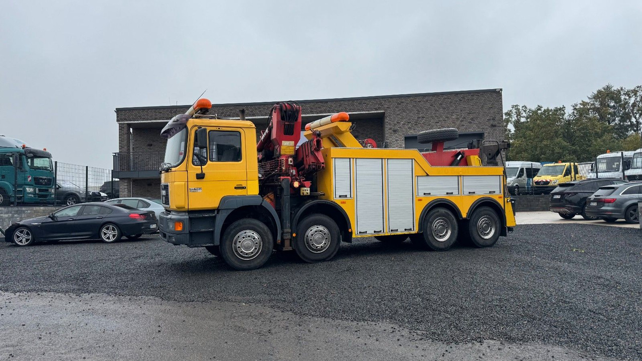 MAN 35.463 Abschleppwagen Kran LKW Berger Wilk WR25 - Auto evakuators: foto 1 MAN 35.463 Abschleppwagen Kran LKW Berger Wilk WR25 - Auto evakuators: foto 1