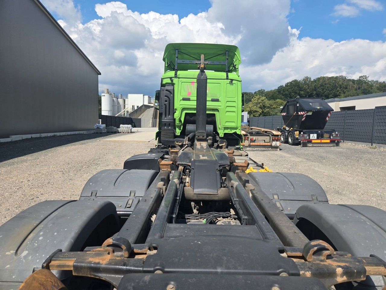 MAN TGS 26.510 Abrollkipper HIAB Lift -Lenkachse - Pacēlājs ar āķi: foto 4 MAN TGS 26.510 Abrollkipper HIAB Lift -Lenkachse - Pacēlājs ar āķi: foto 4