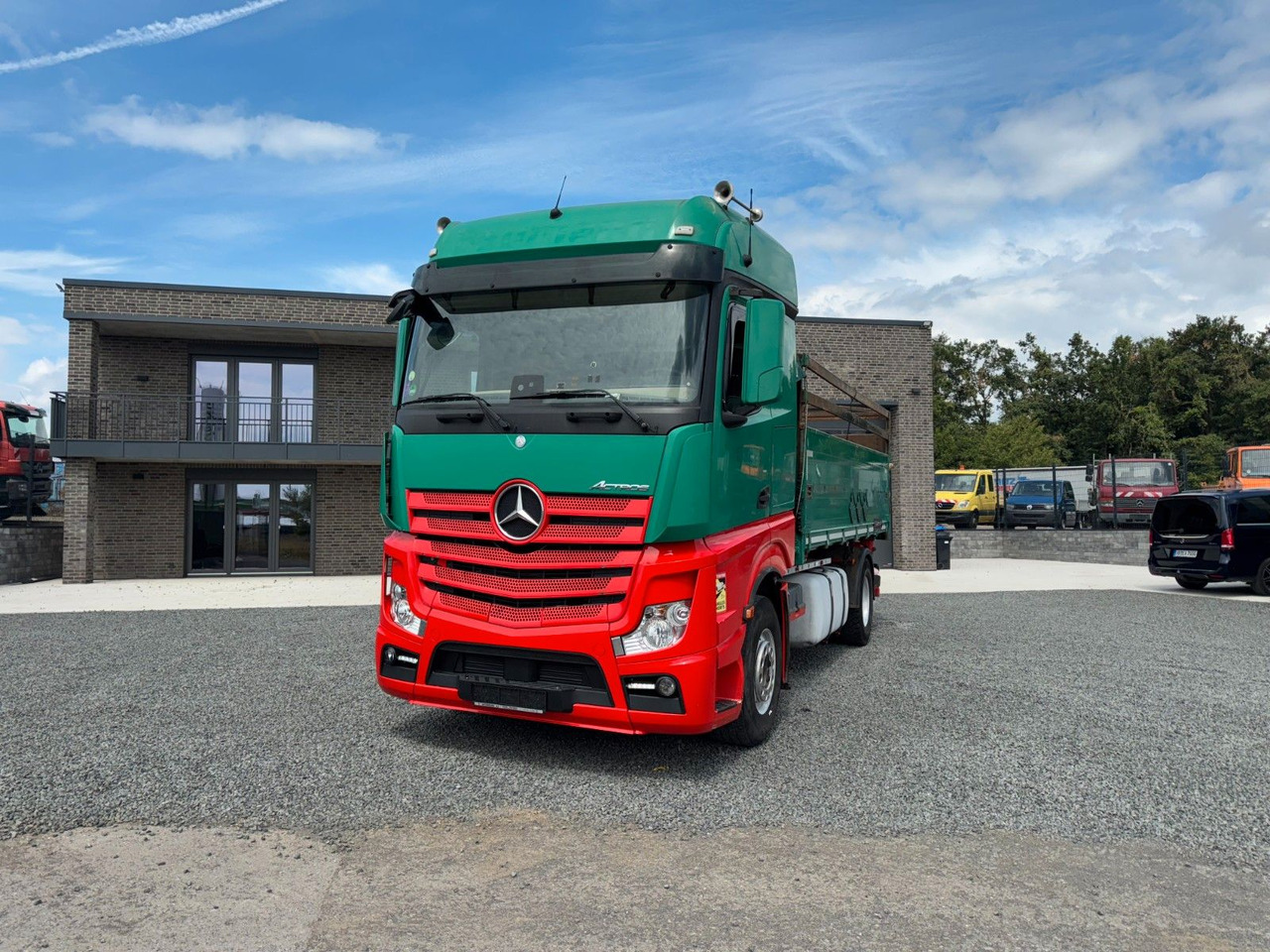 Mercedes-Benz Actros 1842 Kipper Dreiseitenkipper - Kravas automašīna pašizgāzējs: foto 4 Mercedes-Benz Actros 1842 Kipper Dreiseitenkipper - Kravas automašīna pašizgāzējs: foto 4