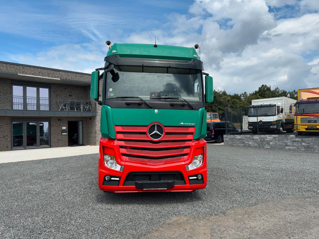 Mercedes-Benz Actros 1842 Kipper Dreiseitenkipper - Kravas automašīna pašizgāzējs: foto 5 Mercedes-Benz Actros 1842 Kipper Dreiseitenkipper - Kravas automašīna pašizgāzējs: foto 5