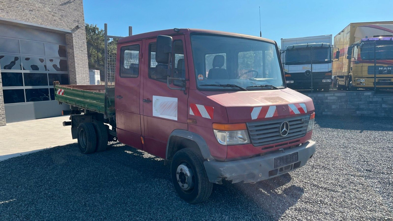 Mercedes-Benz Vario 614 DK Kipper Doka Mercedes-Benz Vario 614 DK Kipper Doka - Komercauto pašizgāzējs, Kravas-pasažieru furgons: foto 3 Mercedes-Benz Vario 614 DK Kipper Doka Mercedes-Benz Vario 614 DK Kipper Doka - Komercauto pašizgāzējs, Kravas-pasažieru furgons: foto 3