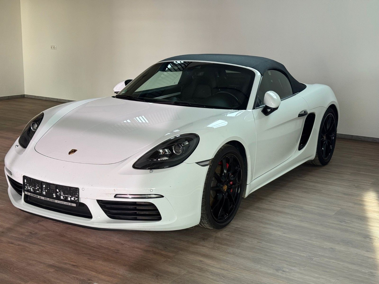 Porsche 718 Boxster S Sport Chrono Sport AGA Approved - Vieglā automašīna: foto 2 Porsche 718 Boxster S Sport Chrono Sport AGA Approved - Vieglā automašīna: foto 2