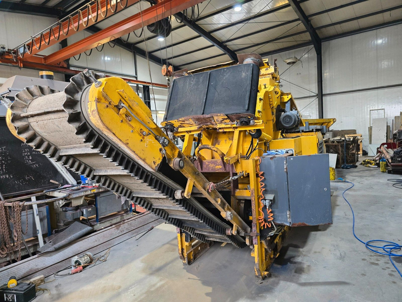 Rubble Master RM 60 Backenbrecher Brecher - Pacēlājs ar āķi: foto 3 Rubble Master RM 60 Backenbrecher Brecher - Pacēlājs ar āķi: foto 3