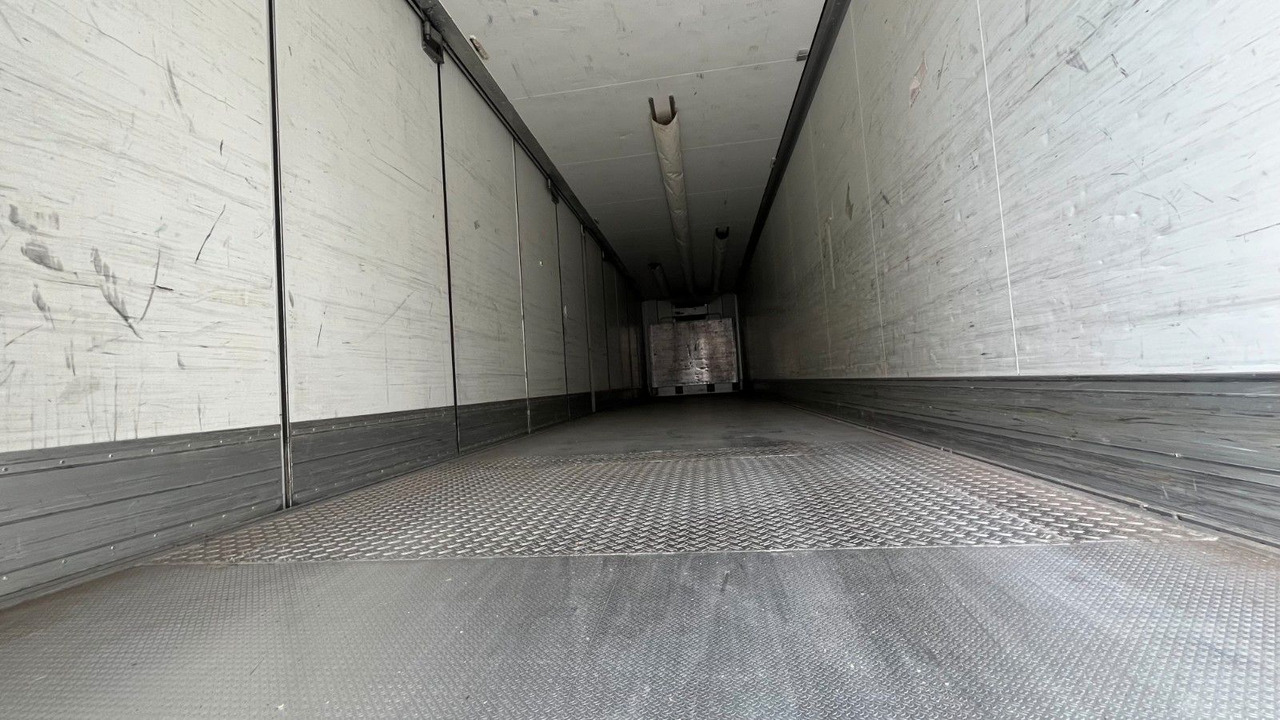 Schmitz Cargobull SKO 24 Kühlkoffer SAF Carrier - Puspiekabe refrižerators: foto 3 Schmitz Cargobull SKO 24 Kühlkoffer SAF Carrier - Puspiekabe refrižerators: foto 3