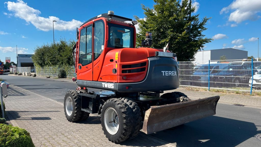Terex TW85 Mobilbagger 8600 Kg Verstellausleger - Riteņu ekskavators: foto 4 Terex TW85 Mobilbagger 8600 Kg Verstellausleger - Riteņu ekskavators: foto 4