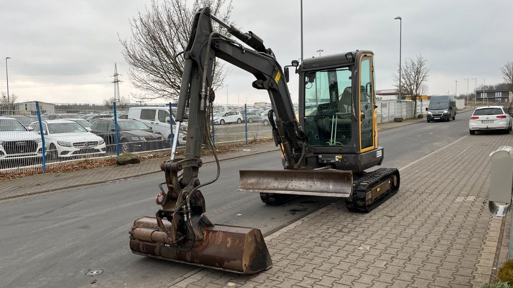 Volvo ECR35D Minibagger 3500 Kg SW MS03 ab 454€ mtl. - Mini-ekskavators: foto 2 Volvo ECR35D Minibagger 3500 Kg SW MS03 ab 454€ mtl. - Mini-ekskavators: foto 2