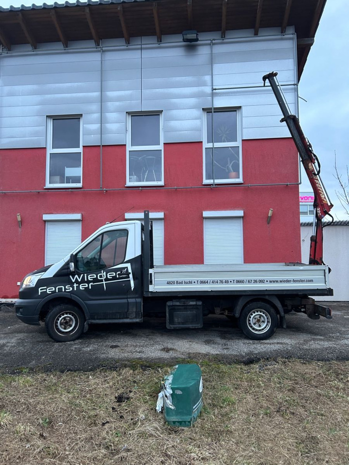 Ford TR Pritsche EL L 2 350/92 Kran - Automašīna ar kravas platformu: foto 3 Ford TR Pritsche EL L 2 350/92 Kran - Automašīna ar kravas platformu: foto 3