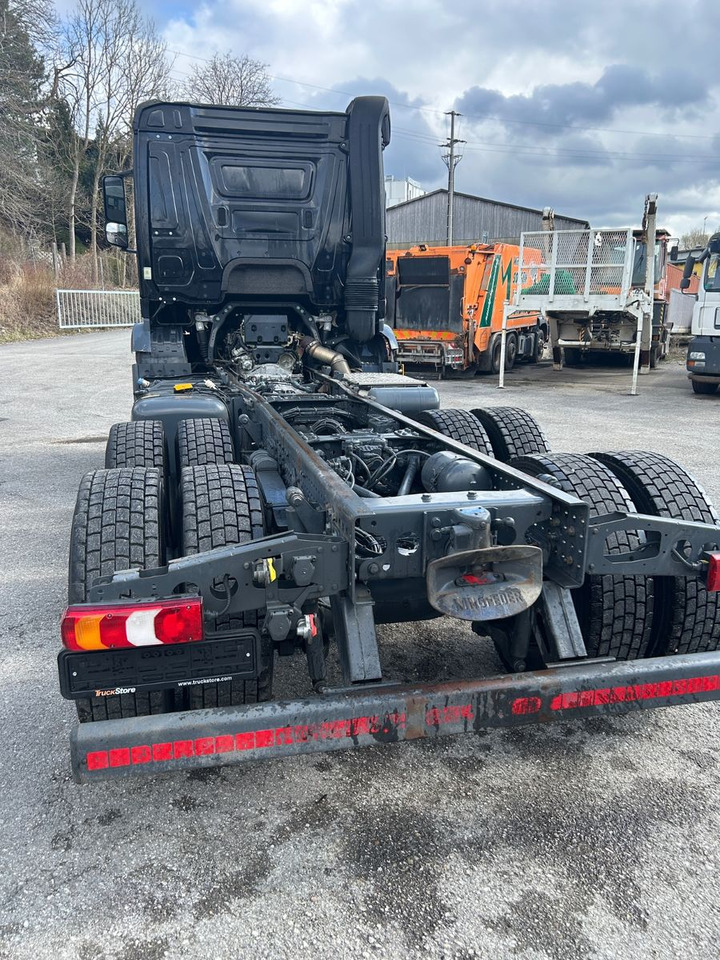 Mercedes-Benz Arocs 26.40 6x4 Kipperfahrgestell BB - Šasija kravas automašīna: foto 2 Mercedes-Benz Arocs 26.40 6x4 Kipperfahrgestell BB - Šasija kravas automašīna: foto 2