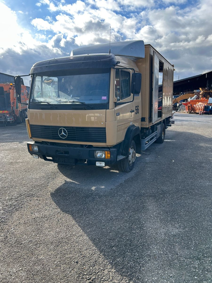 Mercedes-Benz MB 817 4x2 Dieselaggregat 6 Zylinder - Kravas automašīna ar slēgto virsbūvi: foto 1 Mercedes-Benz MB 817 4x2 Dieselaggregat 6 Zylinder - Kravas automašīna ar slēgto virsbūvi: foto 1