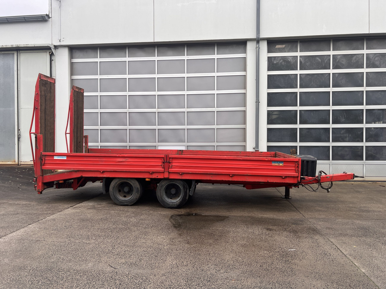 Blomenroehr 682/13800 13,8 t Tandemtieflader - Piekabe zema profila platforma: foto 1 Blomenroehr 682/13800 13,8 t Tandemtieflader - Piekabe zema profila platforma: foto 1