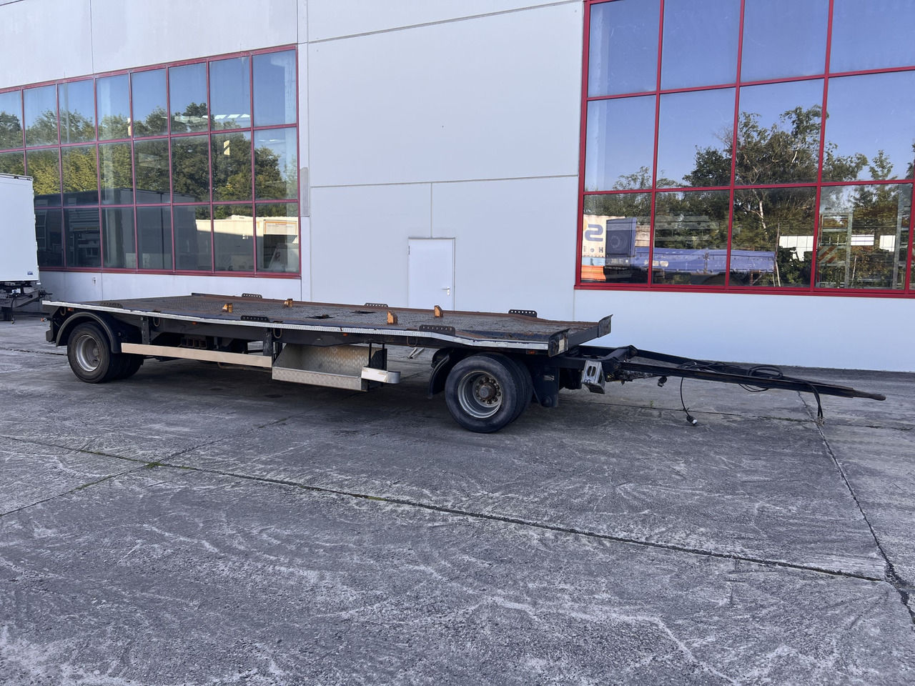 Dinkel DAC 18000 2 Achs Kombi- Anhänger für Abroll- oder Absetzmulden oder Tieflader - Bortu piekabe/ Platforma: foto 1 Dinkel DAC 18000 2 Achs Kombi- Anhänger für Abroll- oder Absetzmulden oder Tieflader - Bortu piekabe/ Platforma: foto 1