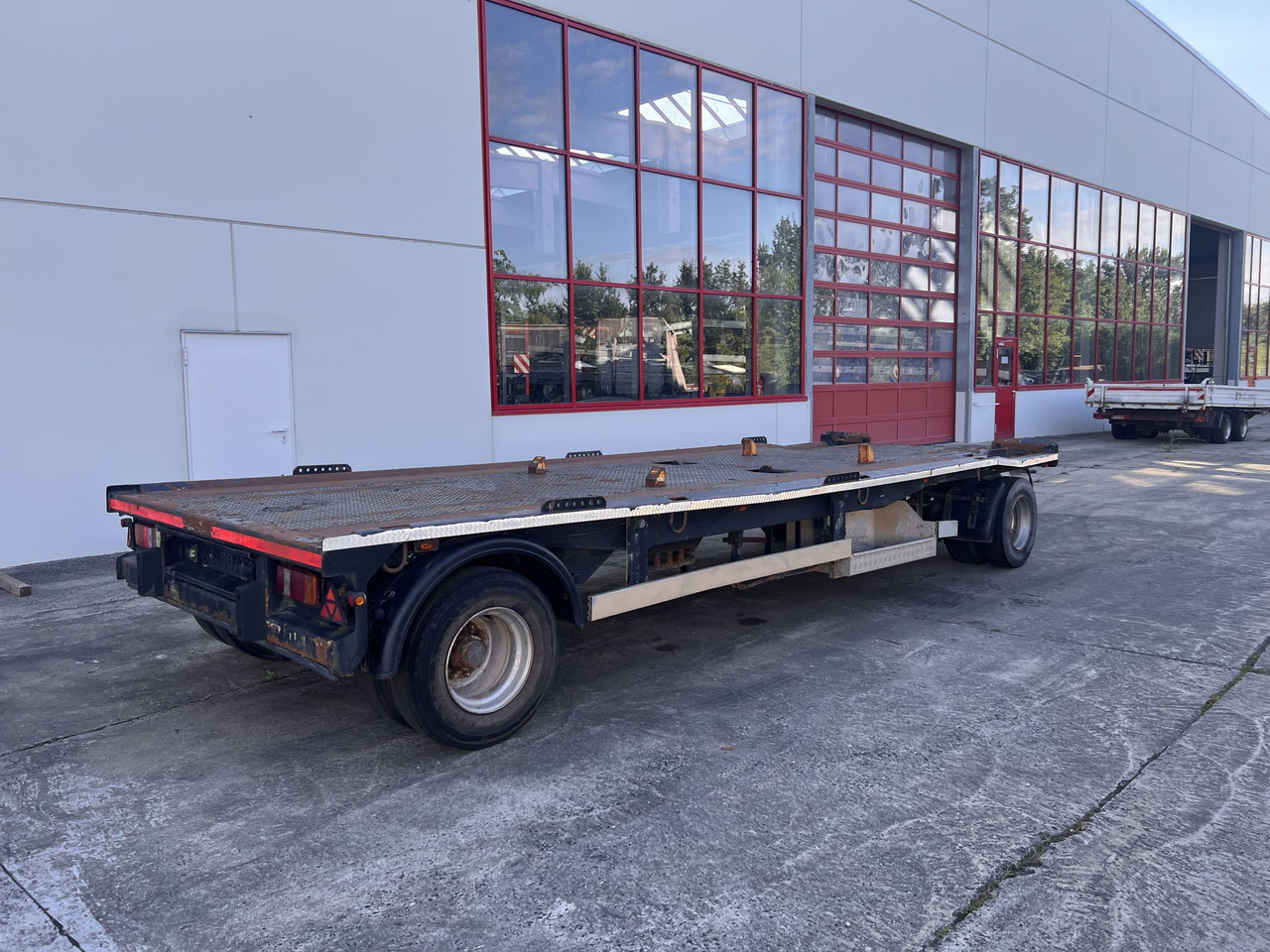 Dinkel DAC 18000 2 Achs Kombi- Anhänger für Abroll- oder Absetzmulden oder Tieflader - Bortu piekabe/ Platforma: foto 5 Dinkel DAC 18000 2 Achs Kombi- Anhänger für Abroll- oder Absetzmulden oder Tieflader - Bortu piekabe/ Platforma: foto 5