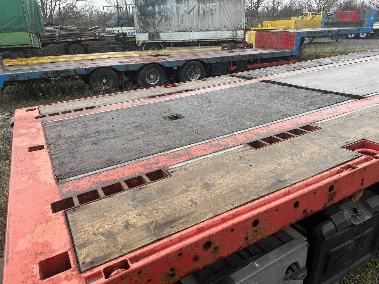 Bortu puspiekabe/ Platforma Krone  3 Achs Sattelauflieger: foto 6