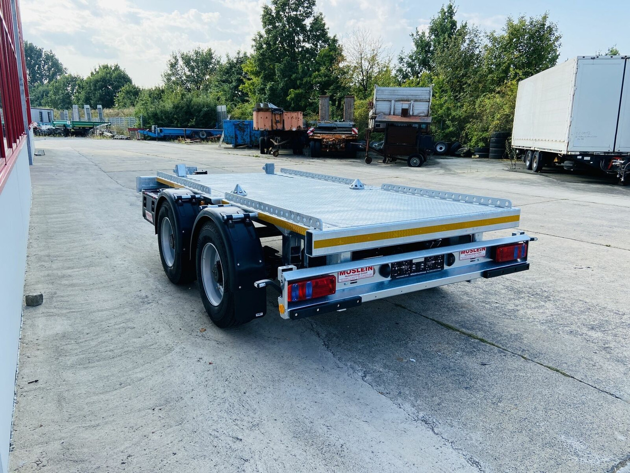 Möslein 14 t Tandem- Absetzmuldenanhänger,geschlossenen - Multilift/ Būvgružu konteinera piekabe: foto 3 Möslein 14 t Tandem- Absetzmuldenanhänger,geschlossenen - Multilift/ Būvgružu konteinera piekabe: foto 3