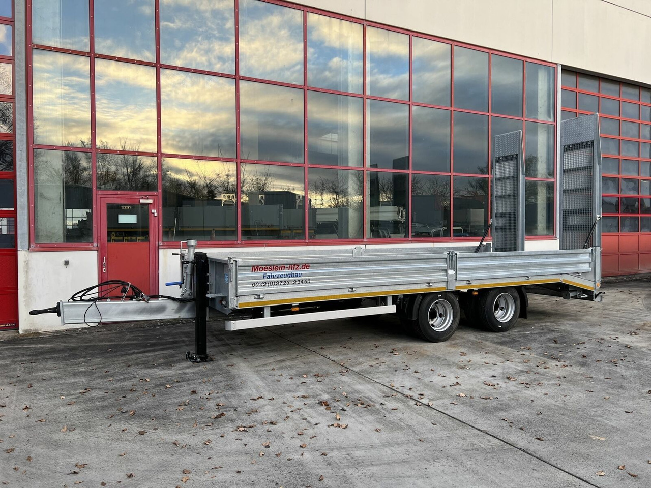 Piekabe zema profila platforma Möslein  19 t Tandemtieflader-- Neufahrzeug --: foto 6