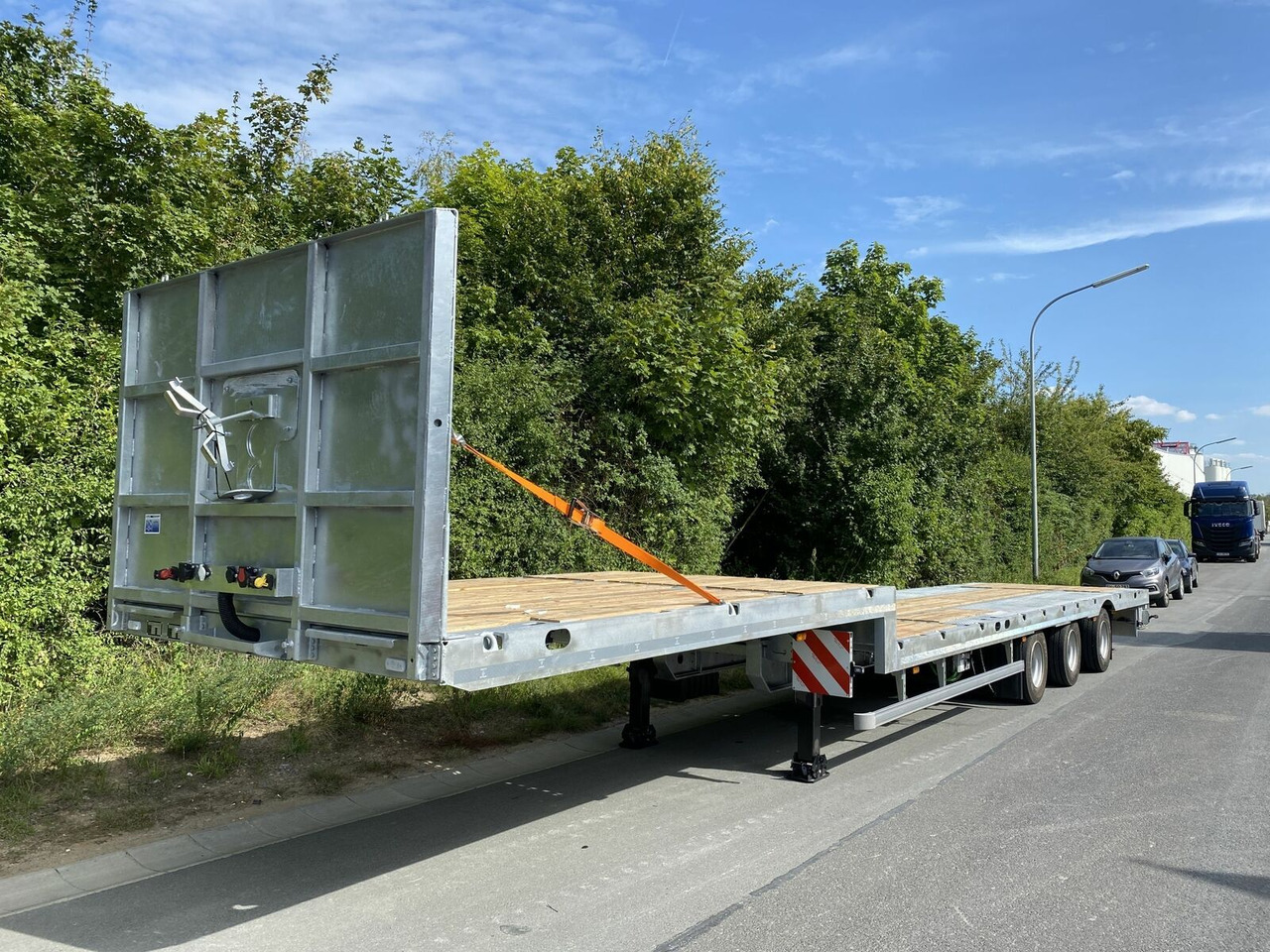 Möslein 3 Achs Tieflader für Fertigteile, Maschinen, Co - Bortu puspiekabe/ Platforma: foto 3 Möslein 3 Achs Tieflader für Fertigteile, Maschinen, Co - Bortu puspiekabe/ Platforma: foto 3