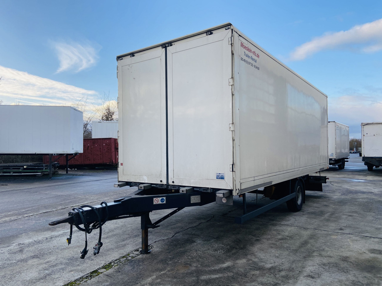 Möslein EK 1- D 7,3 1 Achs Kofferanhänger - Piekabe slēgtā virsbūve: foto 5 Möslein EK 1- D 7,3 1 Achs Kofferanhänger - Piekabe slēgtā virsbūve: foto 5