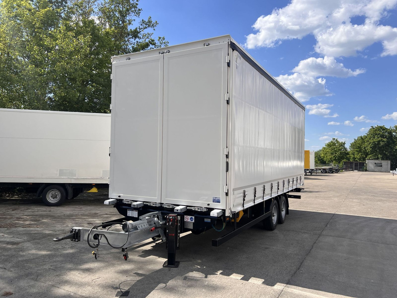Möslein NEUER Tandem- Planenanhänger Durchladbar - Piekabe ar tentu: foto 3 Möslein NEUER Tandem- Planenanhänger Durchladbar - Piekabe ar tentu: foto 3