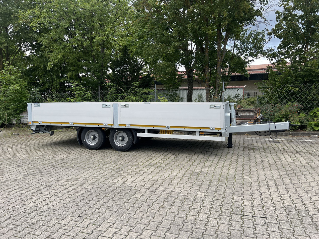 Möslein THT 11 G 6,2 L Tandem- Pritschenanhänger- Tieflader - Bortu piekabe/ Platforma: foto 2 Möslein THT 11 G 6,2 L Tandem- Pritschenanhänger- Tieflader - Bortu piekabe/ Platforma: foto 2