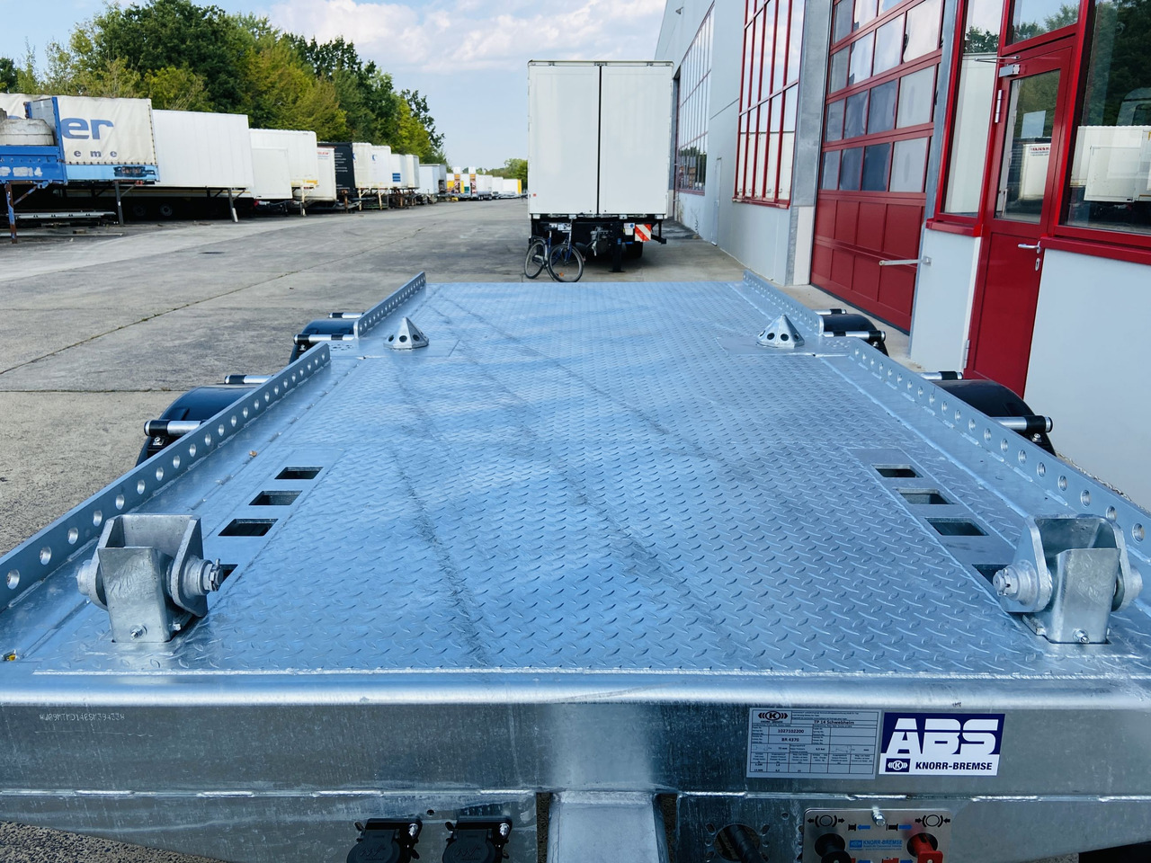 Möslein TMH 2 14 t Tandem- Absetzmuldenanhänger,geschlossenen BodenNeufahrzeug - Bortu piekabe/ Platforma: foto 5 Möslein TMH 2 14 t Tandem- Absetzmuldenanhänger,geschlossenen BodenNeufahrzeug - Bortu piekabe/ Platforma: foto 5