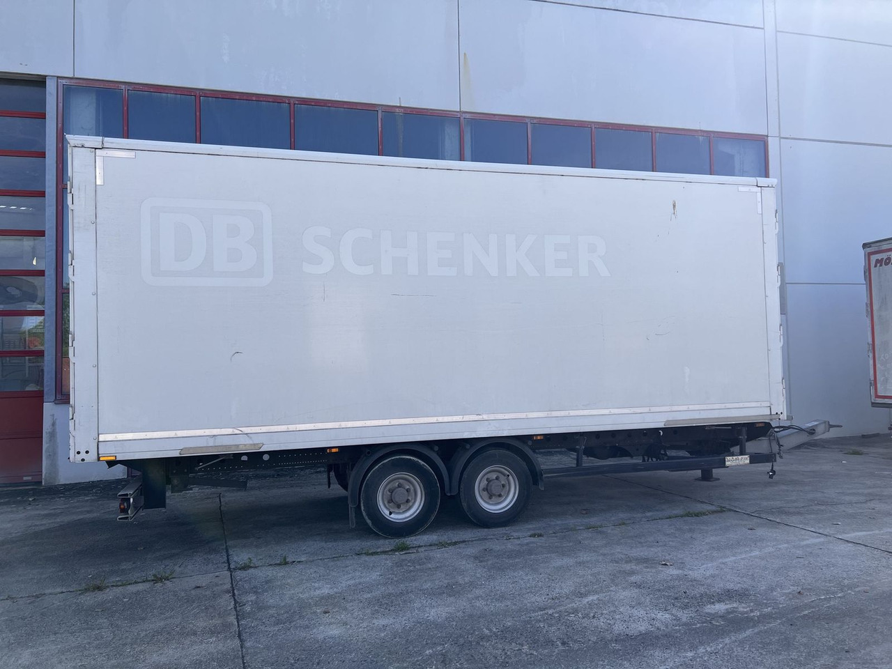 Möslein Tandem- Koffer, Durchladbar - Piekabe slēgtā virsbūve: foto 4 Möslein Tandem- Koffer, Durchladbar - Piekabe slēgtā virsbūve: foto 4