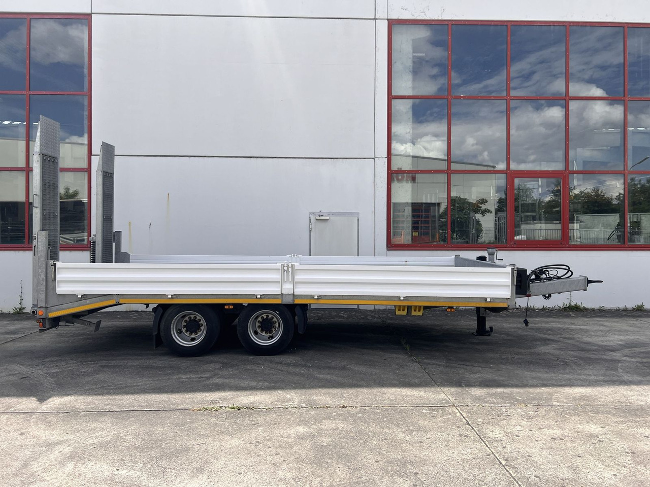 Müller-Mitteltal 14 t Tandemtieflader, wenig Benutzt - Piekabe zema profila platforma: foto 1 Müller-Mitteltal 14 t Tandemtieflader, wenig Benutzt - Piekabe zema profila platforma: foto 1