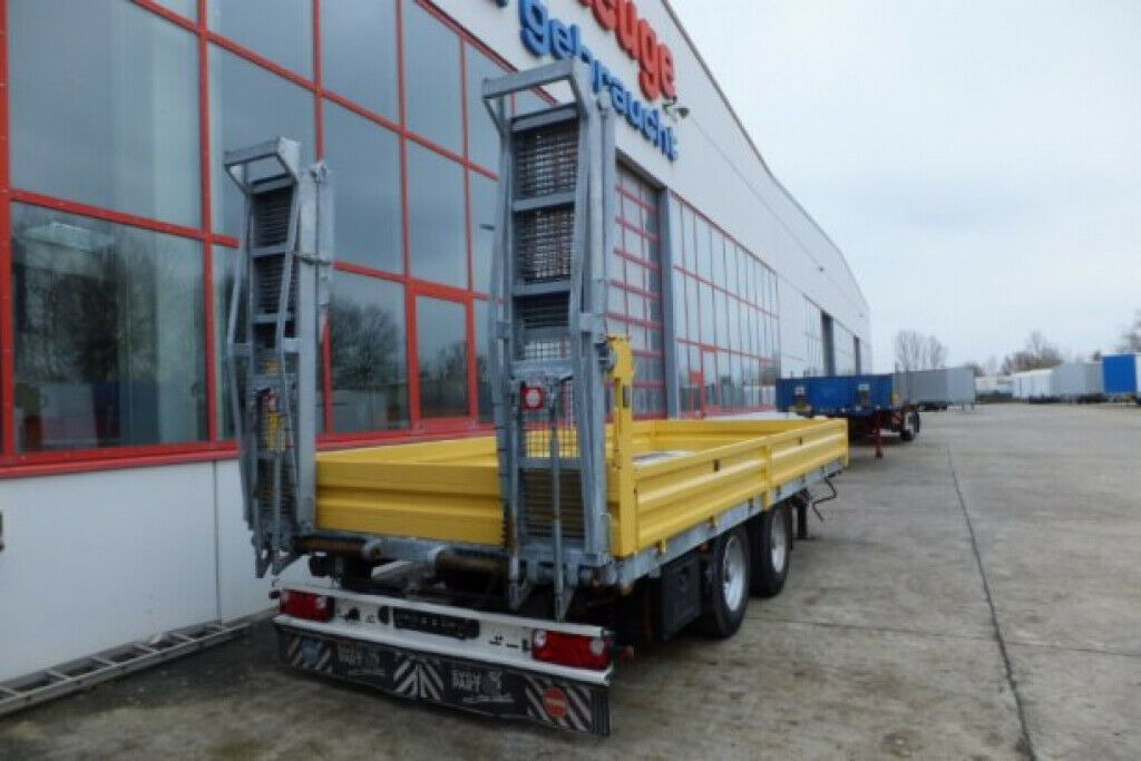 Obermaier 13,5 t Tandemtieflader - Piekabe zema profila platforma: foto 5 Obermaier 13,5 t Tandemtieflader - Piekabe zema profila platforma: foto 5