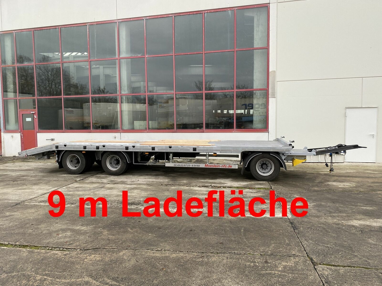 Möslein 3 Achs Plato- Tieflader- Anhänger 9 m - Puspiekabe: foto 1 Möslein 3 Achs Plato- Tieflader- Anhänger 9 m - Puspiekabe: foto 1