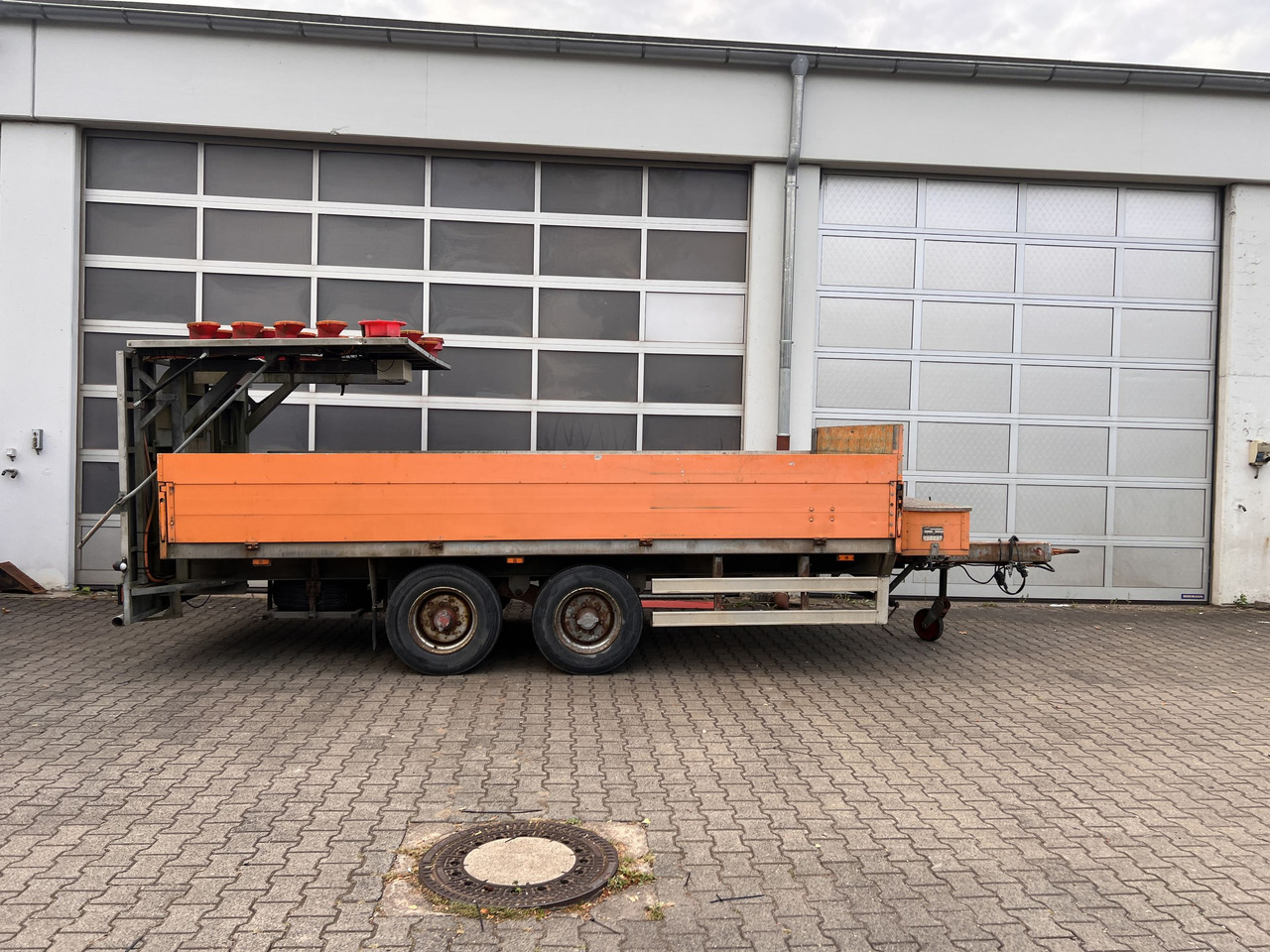 Schmitz Korbach SDAH Tandempritsche - Bortu piekabe/ Platforma: foto 4 Schmitz Korbach SDAH Tandempritsche - Bortu piekabe/ Platforma: foto 4