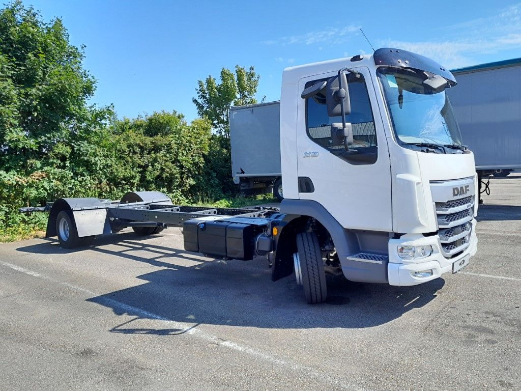 DAF FA XB 260 12t reparierter Wasserschaden - Šasija kravas automašīna: foto 4 DAF FA XB 260 12t reparierter Wasserschaden - Šasija kravas automašīna: foto 4