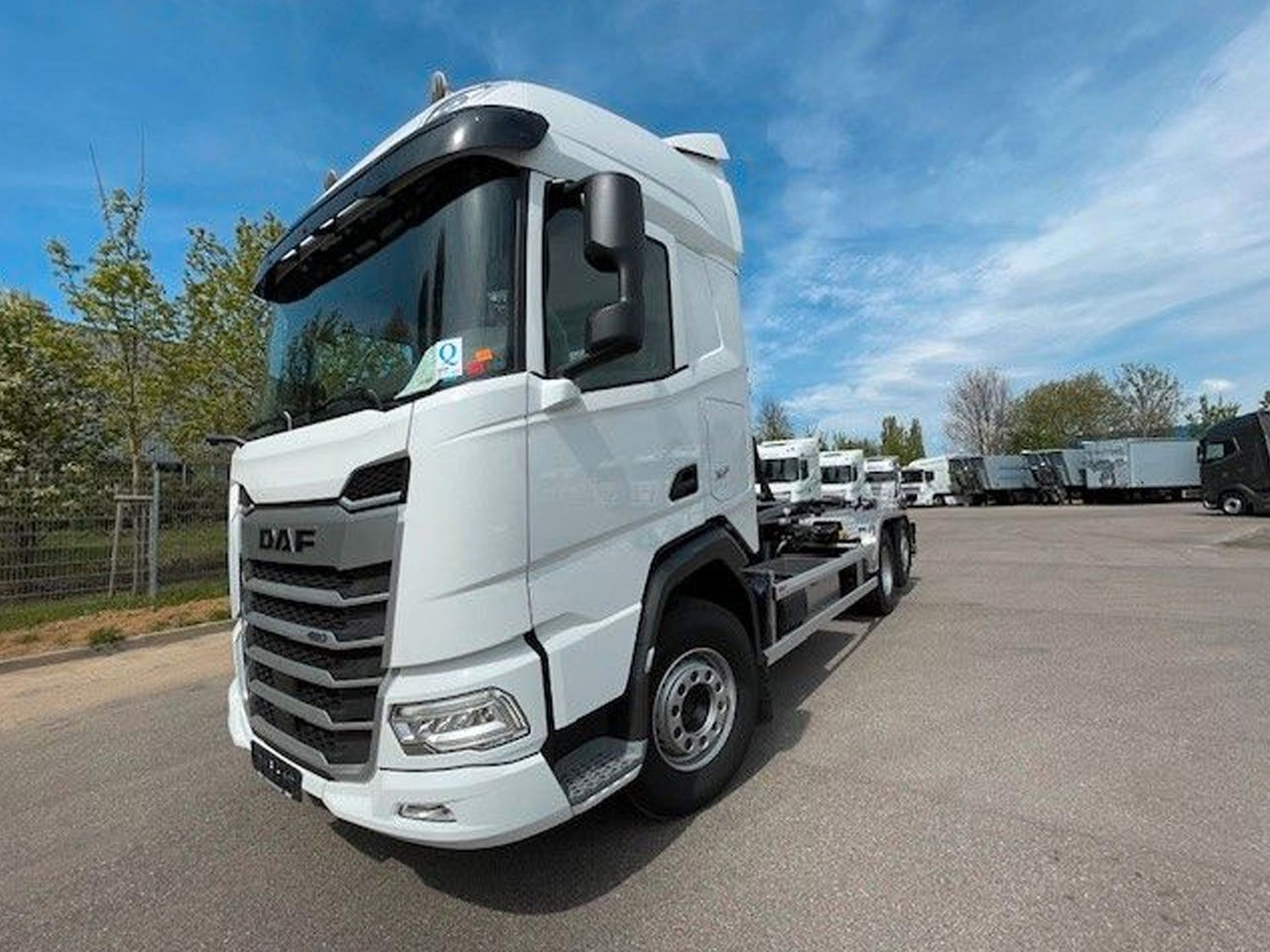 DAF FAN XF 480 NGD - Pacēlājs ar āķi: foto 1 DAF FAN XF 480 NGD - Pacēlājs ar āķi: foto 1