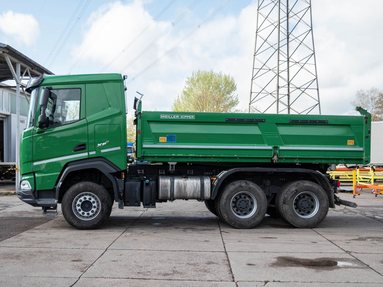 DAF FAT XFC 530 SL Meiller TRIGENIUS D 316 DAF FAT XFC 530 SL Meiller TRIGENIUS D 316 - Kravas automašīna pašizgāzējs: foto 2 DAF FAT XFC 530 SL Meiller TRIGENIUS D 316 DAF FAT XFC 530 SL Meiller TRIGENIUS D 316 - Kravas automašīna pašizgāzējs: foto 2