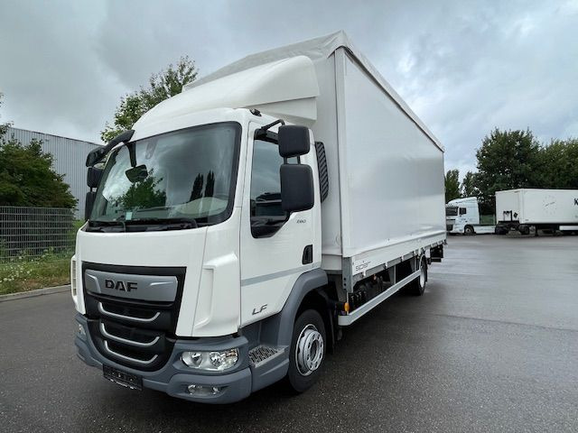 DAF LF 230 FA 12t Spier Pritsche Plane LBW - Kravas automašīna ar tentu: foto 1 DAF LF 230 FA 12t Spier Pritsche Plane LBW - Kravas automašīna ar tentu: foto 1