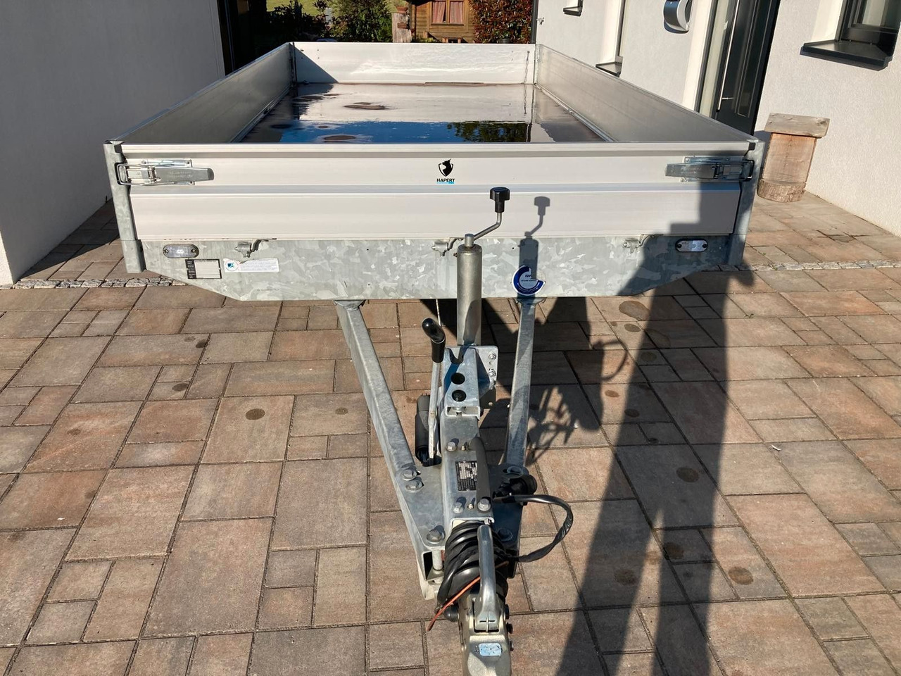 Hapert Azur H2 - 3500 kg - mit Rampen - Auto piekabe: foto 1 Hapert Azur H2 - 3500 kg - mit Rampen - Auto piekabe: foto 1