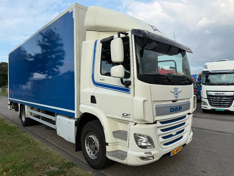 DAF CF 290 2016 - Kravas automašīna ar slēgto virsbūvi: foto 2 DAF CF 290 2016 - Kravas automašīna ar slēgto virsbūvi: foto 2