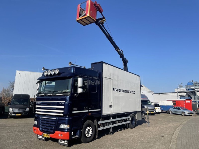 DAF XF 105 Skyworker - Autopacēlājs: foto 2 DAF XF 105 Skyworker - Autopacēlājs: foto 2