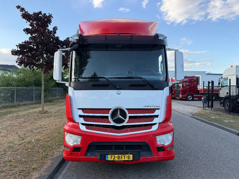 Mercedes-Benz Antos 2027 LL - Kravas automašīna ar slēgto virsbūvi: foto 3 Mercedes-Benz Antos 2027 LL - Kravas automašīna ar slēgto virsbūvi: foto 3